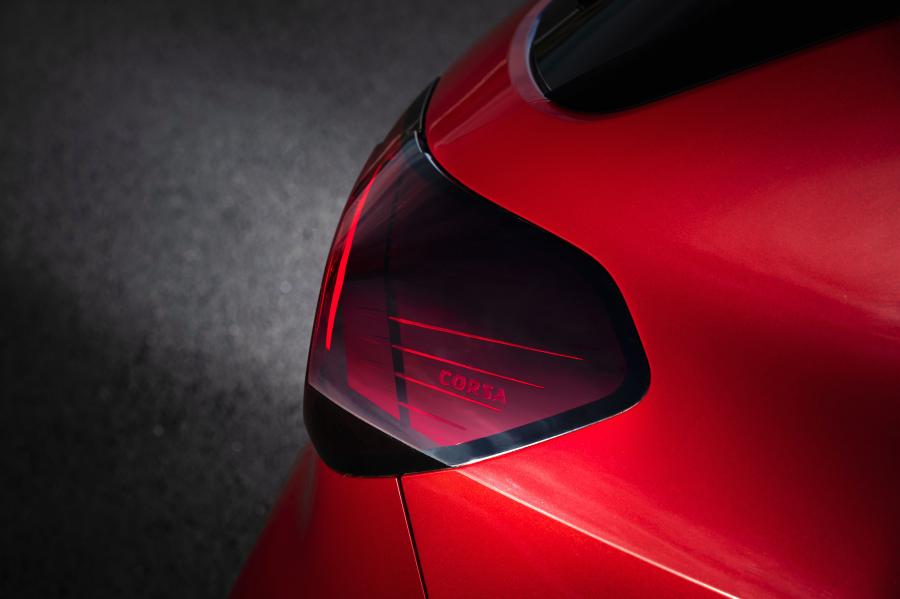 Детали экстерьера Opel Corsa GS Line (F) 2019 года  (фото 3 из 44)